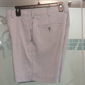 Mens golf shorts